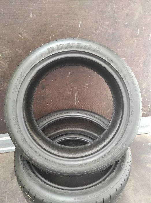 Dunlop Sport Maxx RT 225/45r19 made in Germany 4шт, 5,5-5,7мм, ЛЕТО. Привезены из Германии