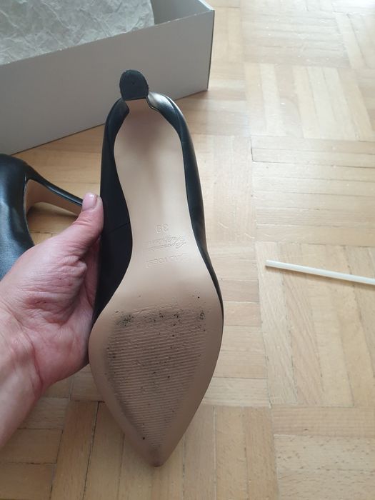 Gino Rossi skórzane czółenka 39 jak NOWE