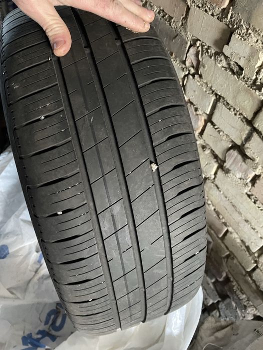 Продам два колеса 205/55 р16