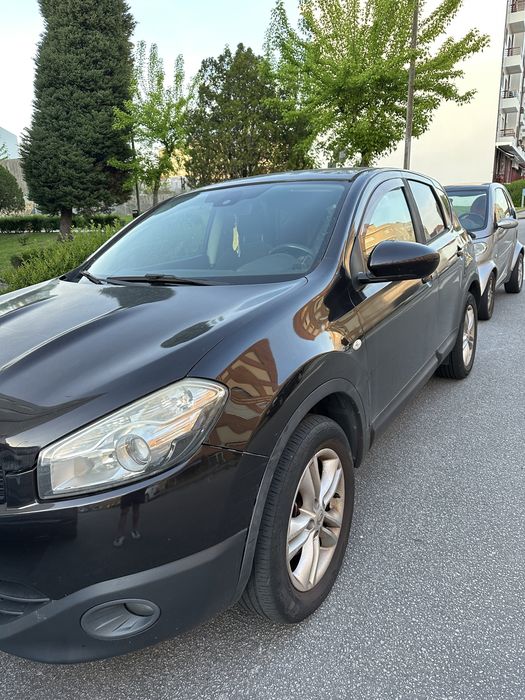 Nissan Qashqai - Carro
