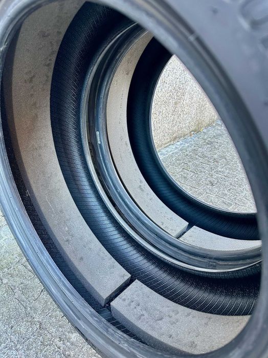 Pneus Hankook iON Evo 235/45ZR18 98W