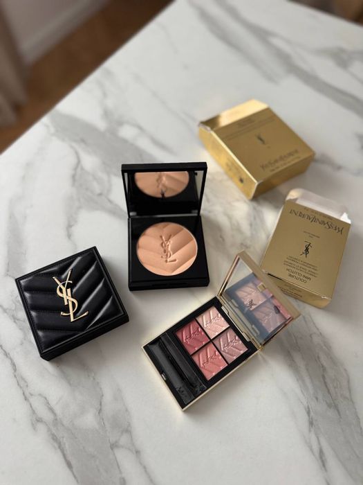 Пудра Yves Saint Laurent All Hours