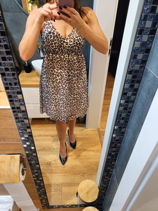 Sukienka panterka Vero Moda