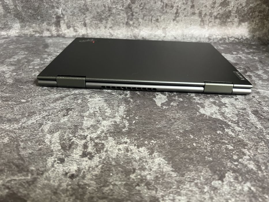 Lenovo ThinkPad X1 Yoga 7 Gen i5-1250P 16Gb 512b FHD+ IPS 14” Xe 2Gb