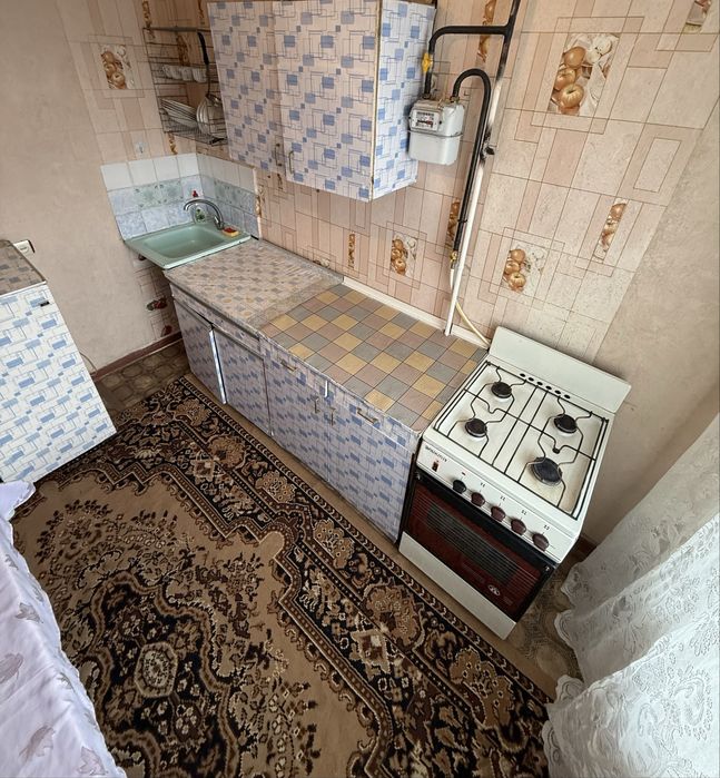 Здам 2 кім по Мрії меблі та техніка