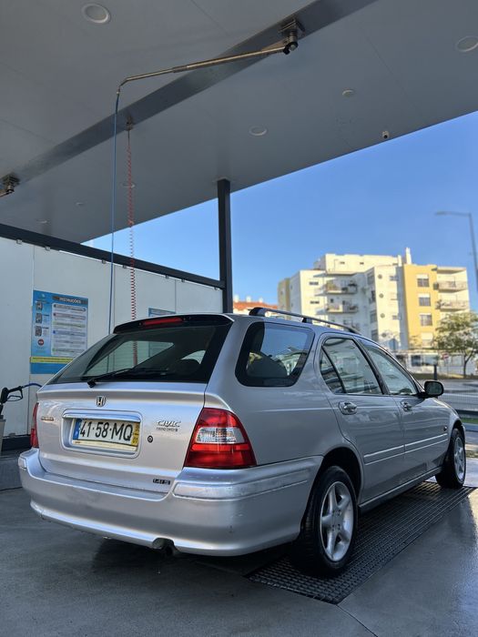 Honda Civic Aerodeck — photo 3