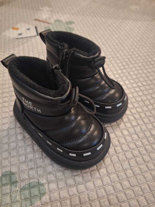 Весняні чобітки дитячі