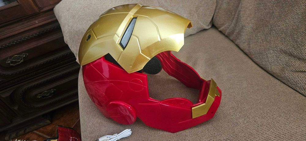Capacete Eletrónico Homem de Ferro (Iron Man) MK5 - Abertura Automática Tátil (Com Caixa)