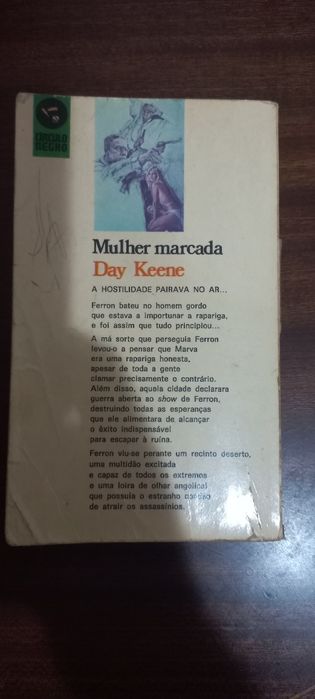 Livro muito antigo