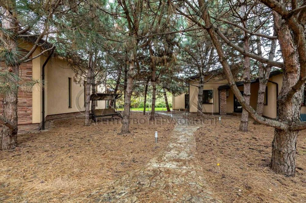 Продаж будинку преміального класу Софіївська Борщагівка, вул. Скіфська