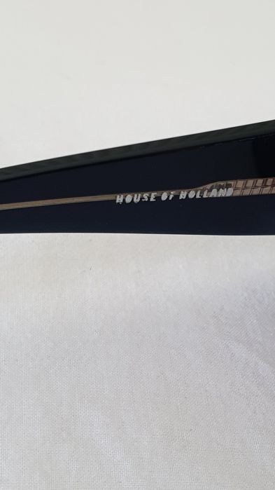 óculo de sol house of holand