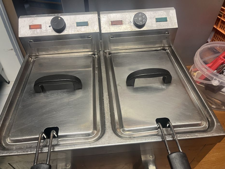 Fritadeira eletrica 2 cubas monofasica