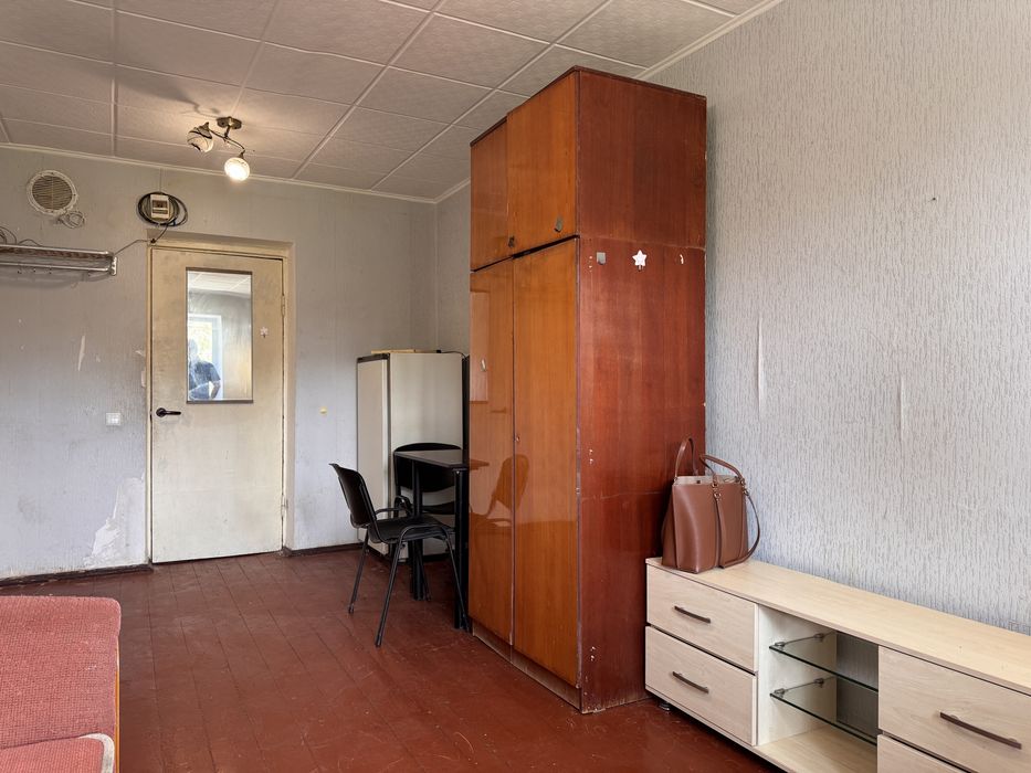 Снимие комнату в общежитии Поля, лікаря Рябініна