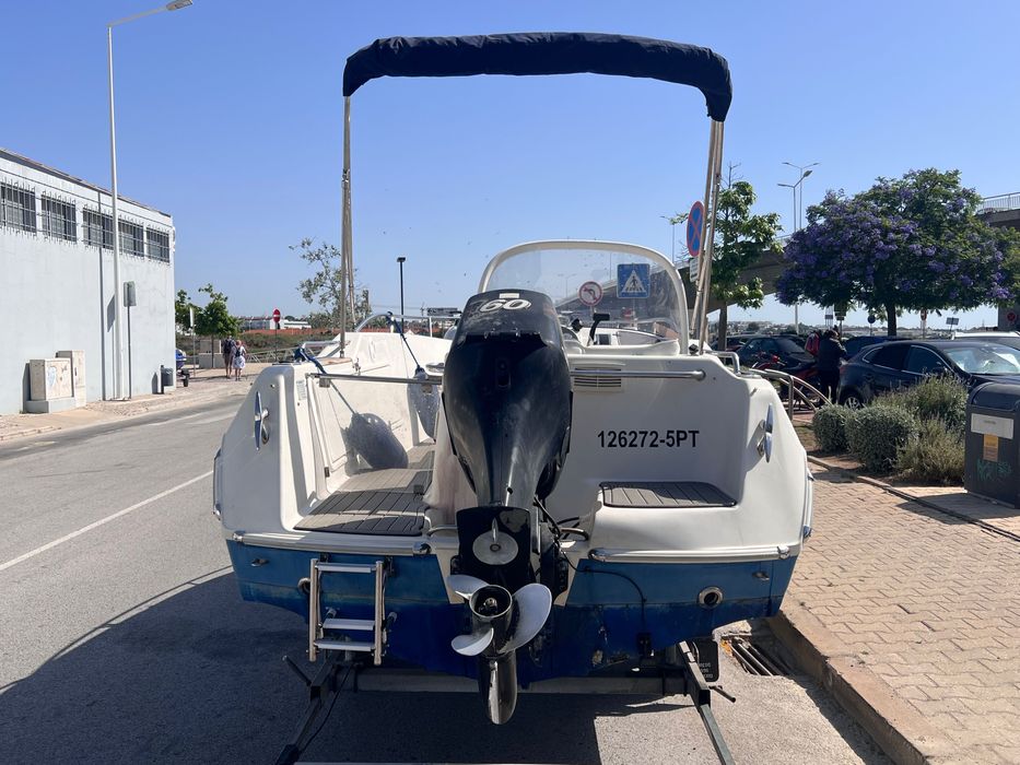 Barco QuickSilver 500 - motor 60hp Mercury