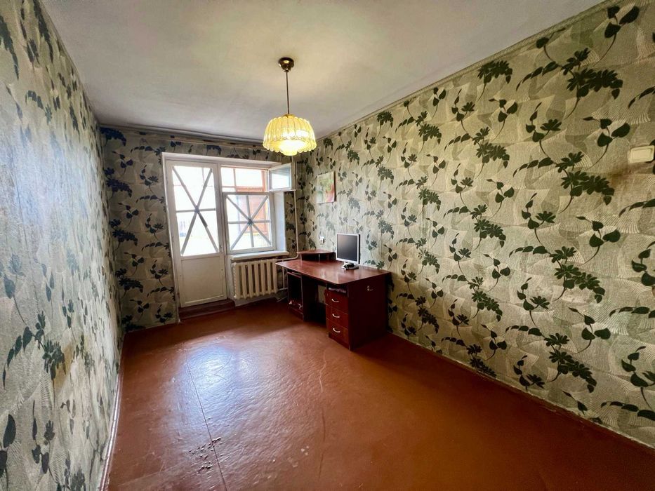 Продається велика 3-кімнатна чешка, окремі кімнати, 6/9, Корабельний, центр - View 4