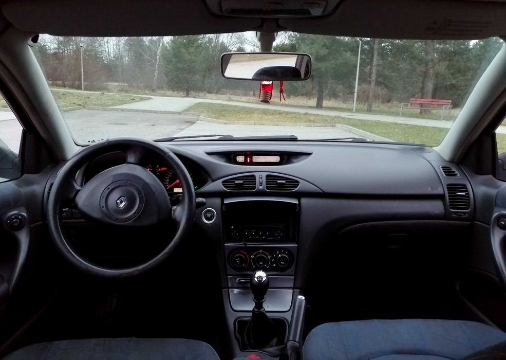 Renault Laguna 1,9 110 KM FULL Elektryka Klima ALUFELGI Mp3 HAK 6-Bieg