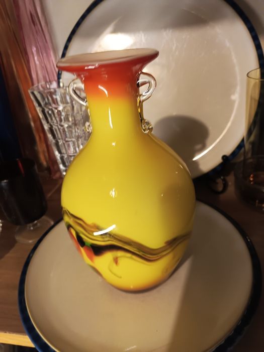 Wazon Darian Art Glass 19 cm – ręcznie dmuchane szkło artystyczne