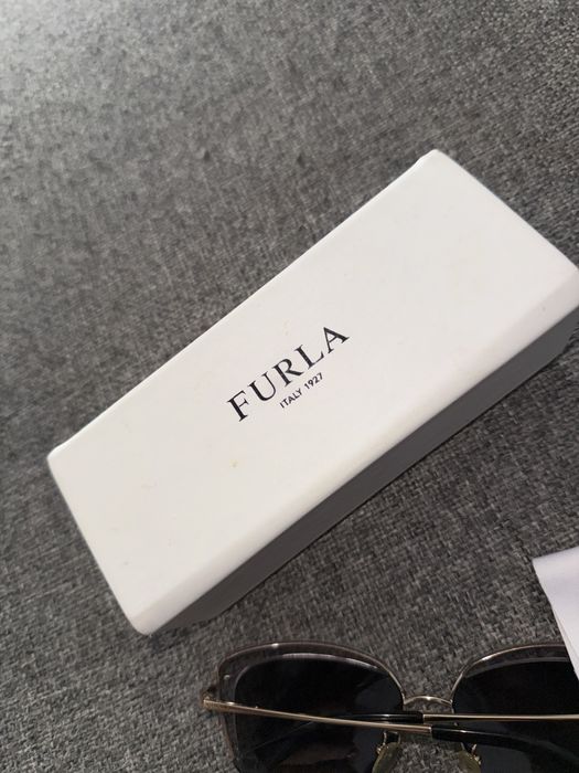 Okulary przeciwsłoneczne Furla zloto brazowe piekne idealne