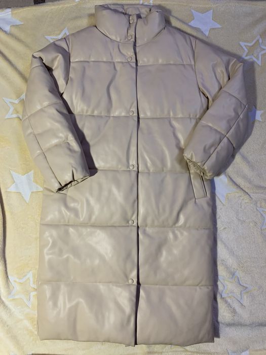 Молочний пуховик Mango  зі шкірозамінника