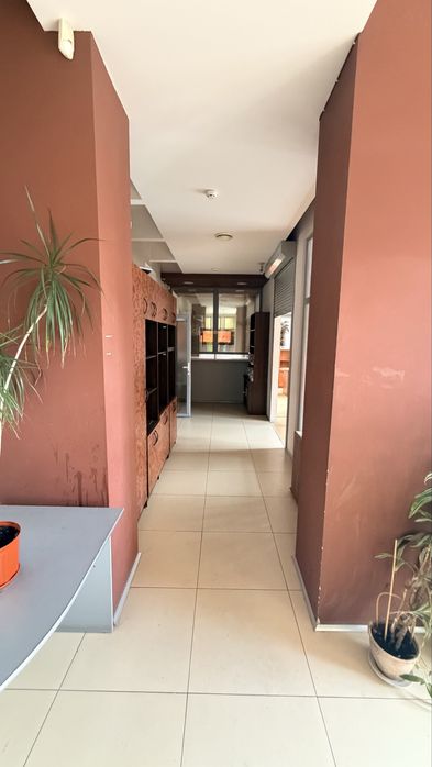 Чудове приміщення в центрі. Біля стометрівки.