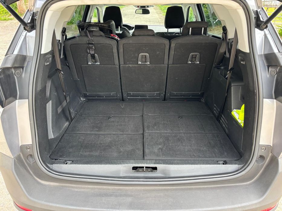 Peugeot 5008 Active Pack 1.5 blueHdi 130 cv Auto - 7lugares