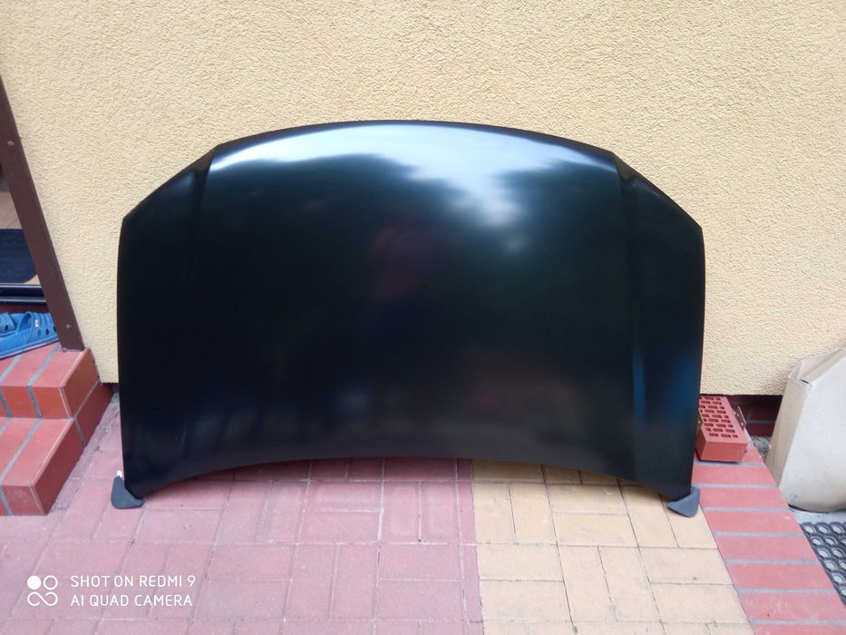 VW TOURAN 2008 LIFT maska pokrywa silnika