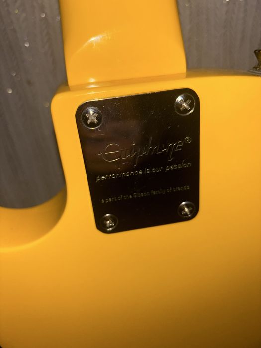 Электрогитара Epiphone Les Paul SL Sunset Yellow