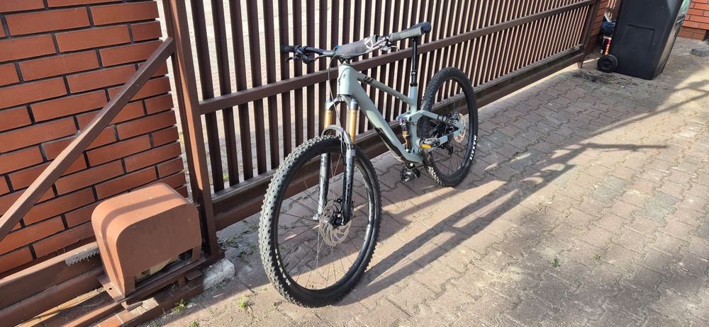 Rower Full MTB Cube Stereo One44 C:62 Race 29 (rozmiar L, 12 KG)
