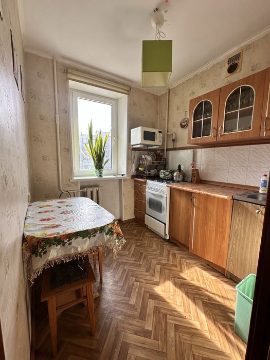 Продам гостинку в Чорноморську