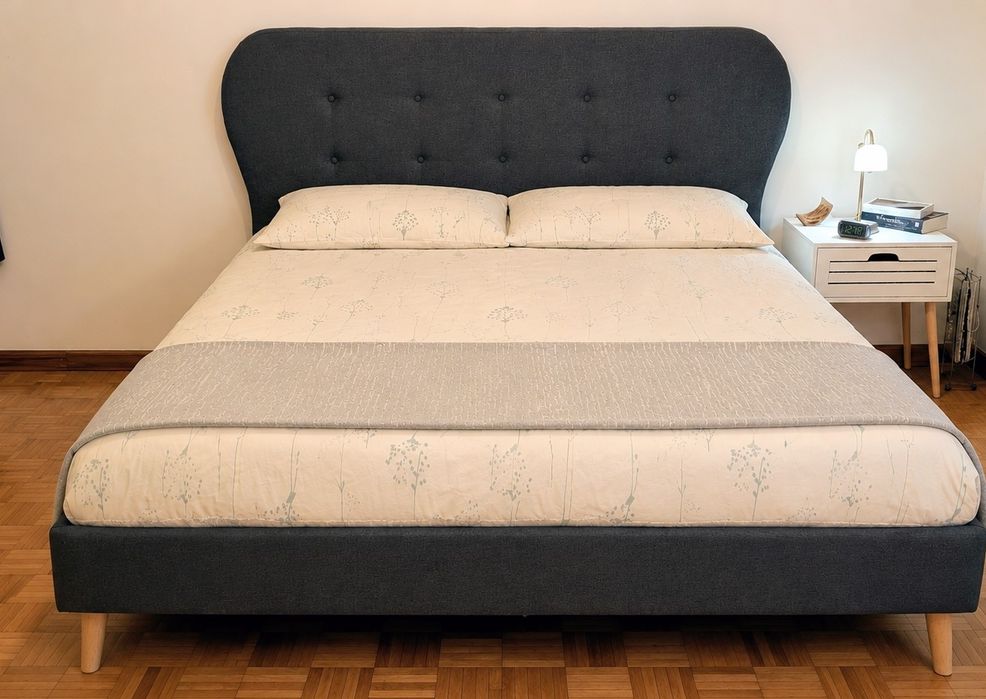 Cama de Casal Cinzenta