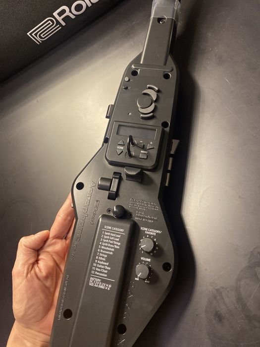 Roland AE-20 aerophone saksofon cyfrowy