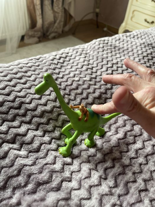 Продам колекцію динозаврів в гарному стані