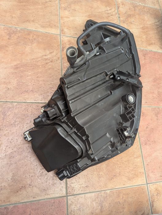 Lampa Lewa  Audi A6 C8 2019