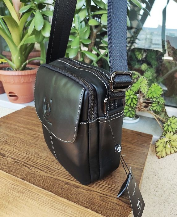 Кожаная мужская Сумка-Барсетка. На плечо.  Черная.