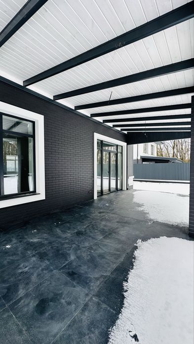 Якісний будинок з чистовою стяжкою та штукатуркою. Газ!Межує з лісом