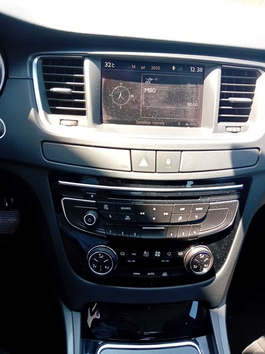 Peugeot 508 2012/09 Híbrido/ Diesel 172 000 km