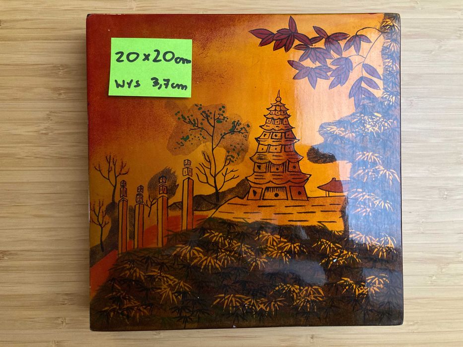 Chińska szkatułka laka drewno drewniana pudełko  lakierowane puzderko