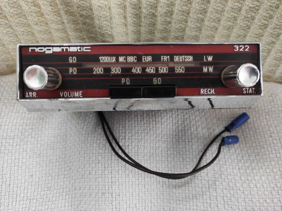 Nogamatic 322 - Stare radio samochodowe