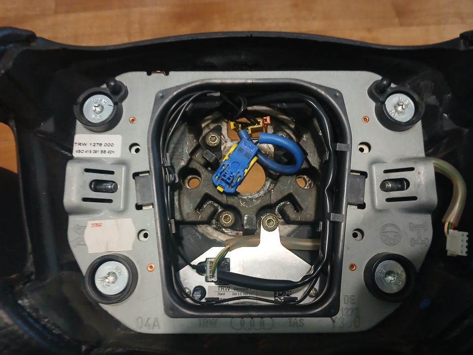 Руль Ауди А6 С5  2000г (до рест)Шлейф