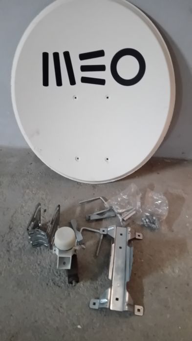 Antena sem aste  cuase nova
