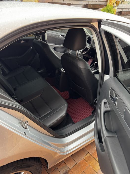 Автомобіль , продаж