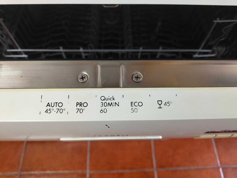 Maquina de Lavar Loiça AEG 100% funcional
