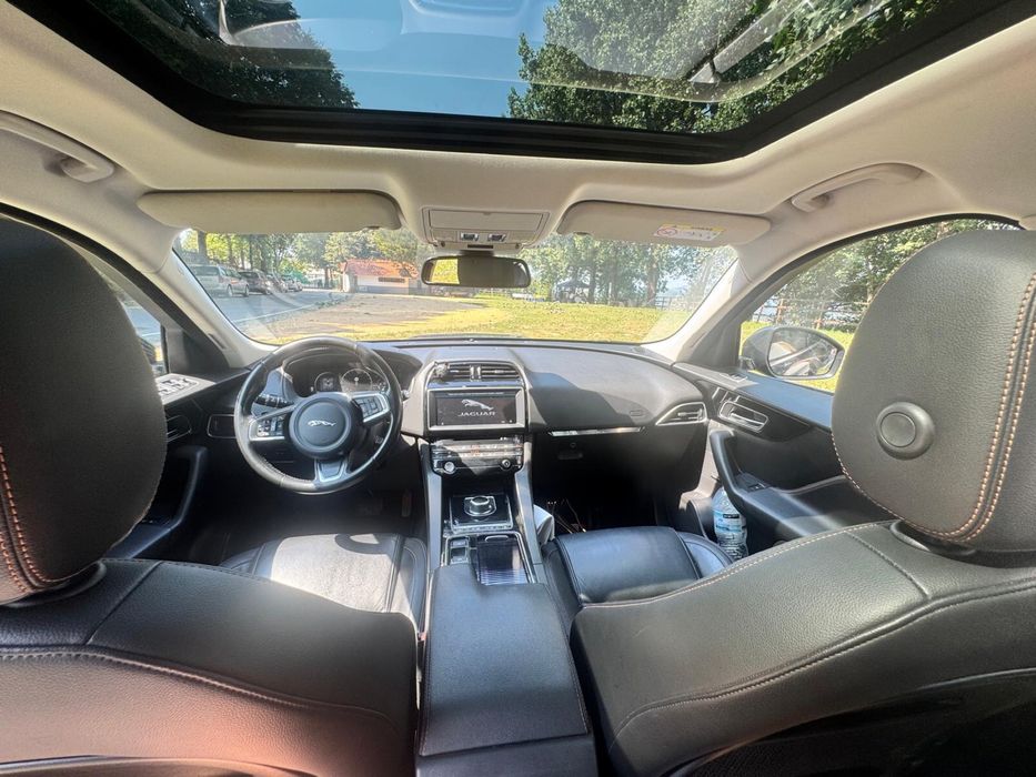 Jaguar F-Pace 2.0