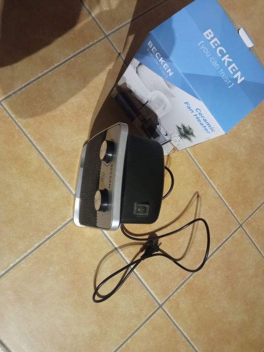 Aquecedor de cerâmica oscilante