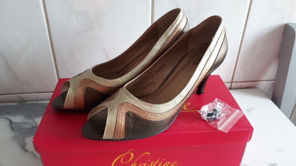 Buty damskie rozm. 38