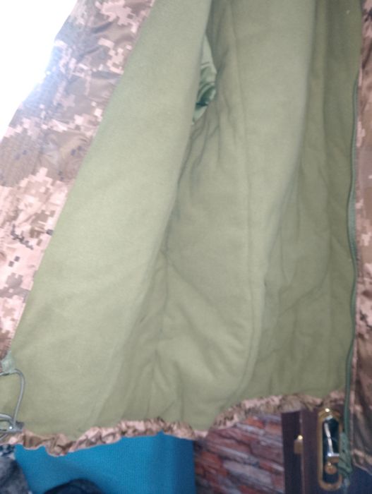 Продам зимовий костюм піксель