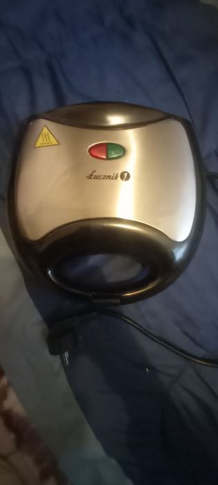 Sprzedam opiekacz do kanapek Łucznik