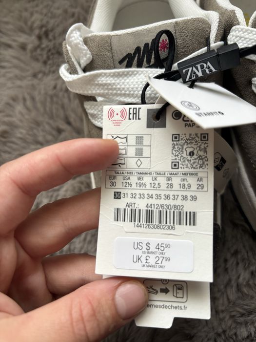 Стильні  кросівки від Zara 30р