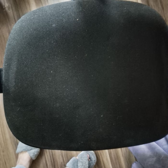 Комп'ютерне крісло.