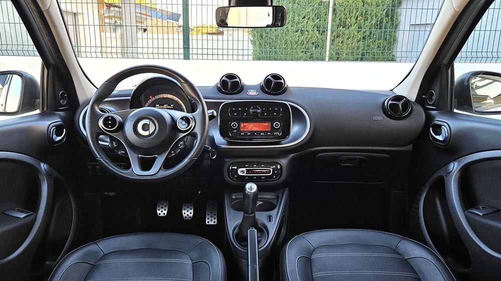 Smart Forfour PRIME 1.0 - 58mil Km - Nacional - Estofos Pele - Excelente Estado
